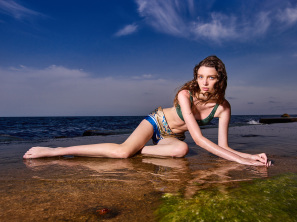  Model Viktoria at the Black Sea