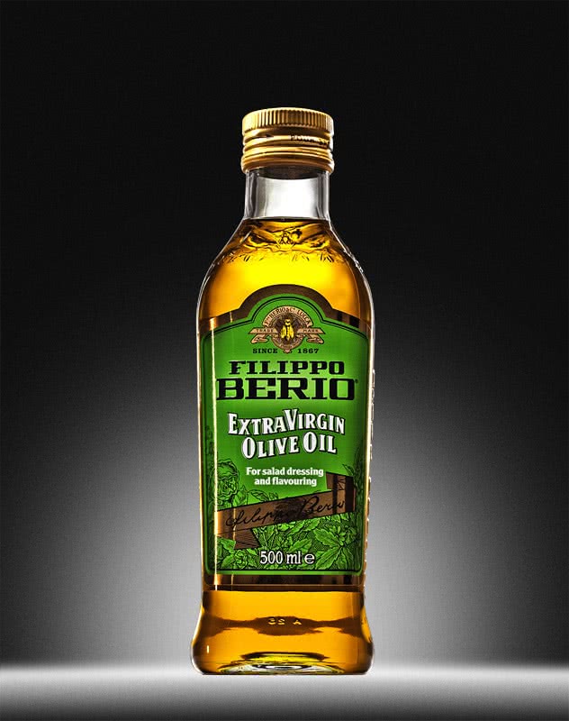 Advertising photo of olive oil